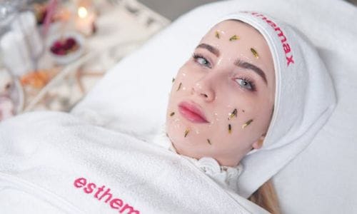 woman-getting-a-skin-care-treatment